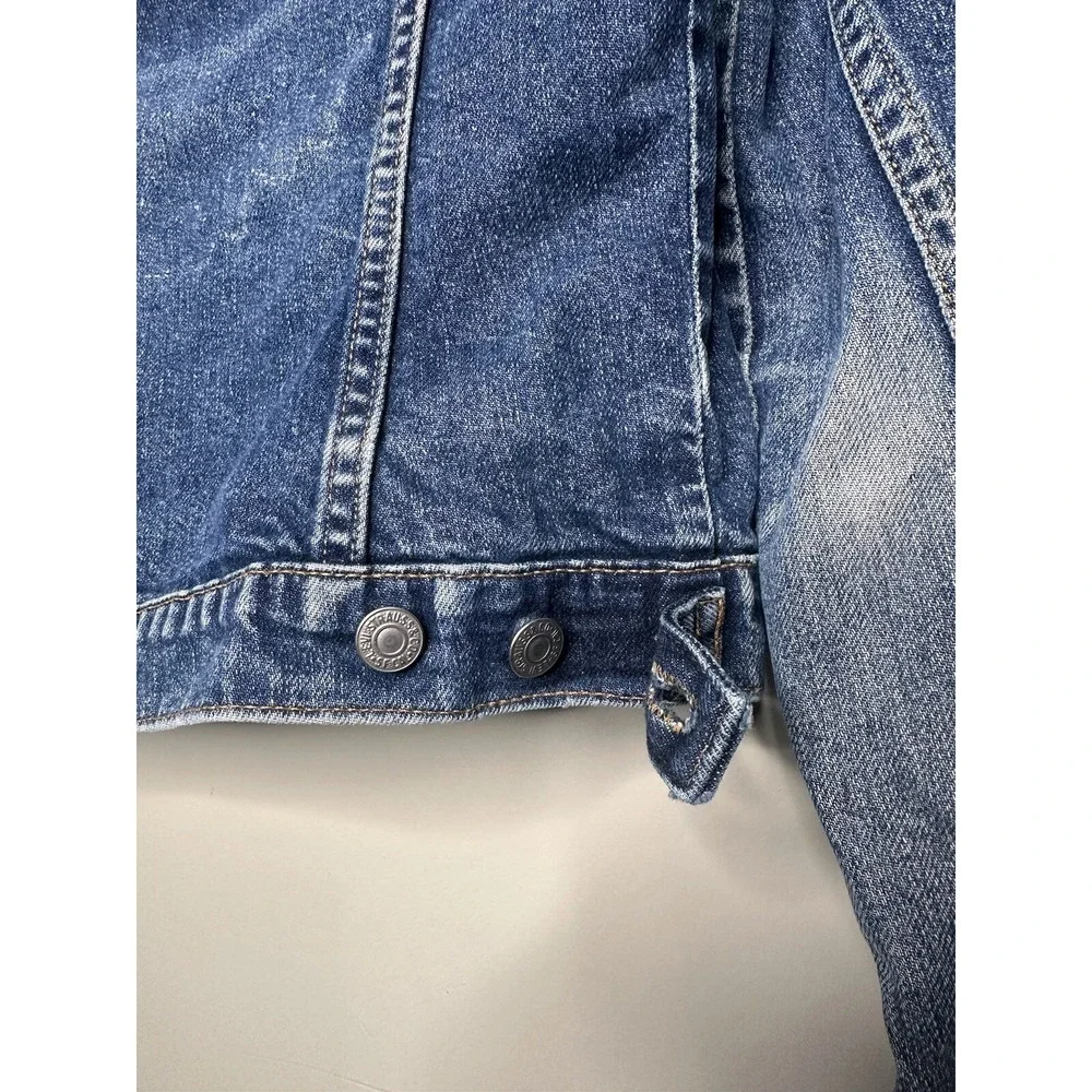 Levi's Jean Jacket Medium Y2K 2002 Trucker Iconic Coat Button Up Womens - Picture 5 of 16